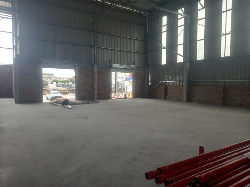 To Let Commercial Property for Rent in Sidwell Eastern Cape